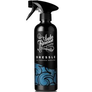Sealant na plasty Auto Finesse Dressle All Purpose Dressing. Vysoce účinná impregnace plastů a vinylových částí s suchým designem.